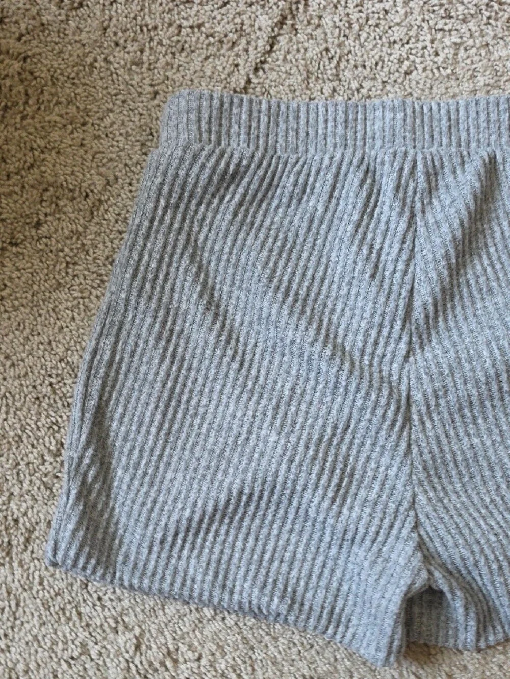 Brushed Ribbed High-Waist Knit Shorts in Light Gray